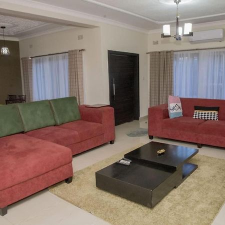 Royal Suites Apartments Лусака Екстер'єр фото