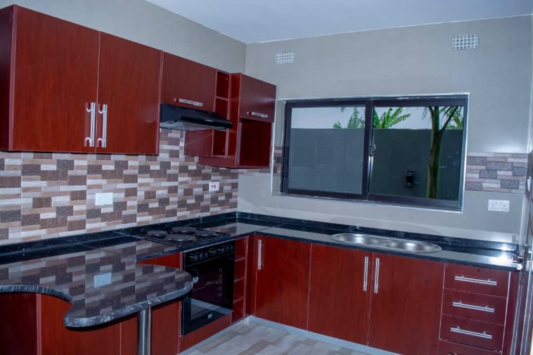 Royal Suites Apartments Лусака Екстер'єр фото