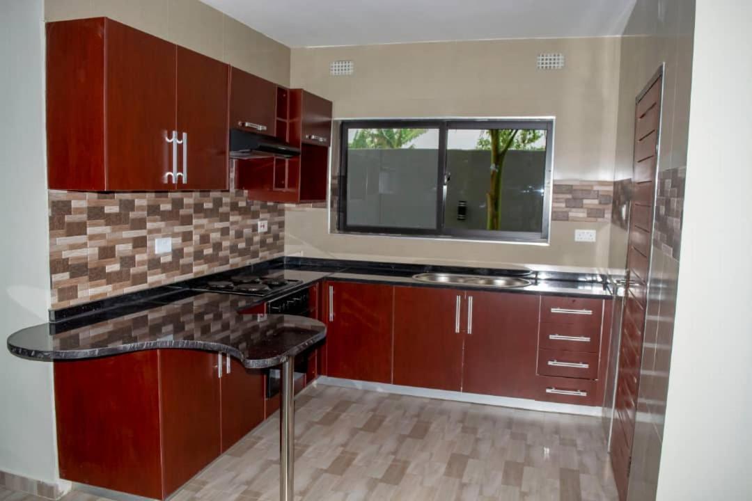 Royal Suites Apartments Лусака Екстер'єр фото