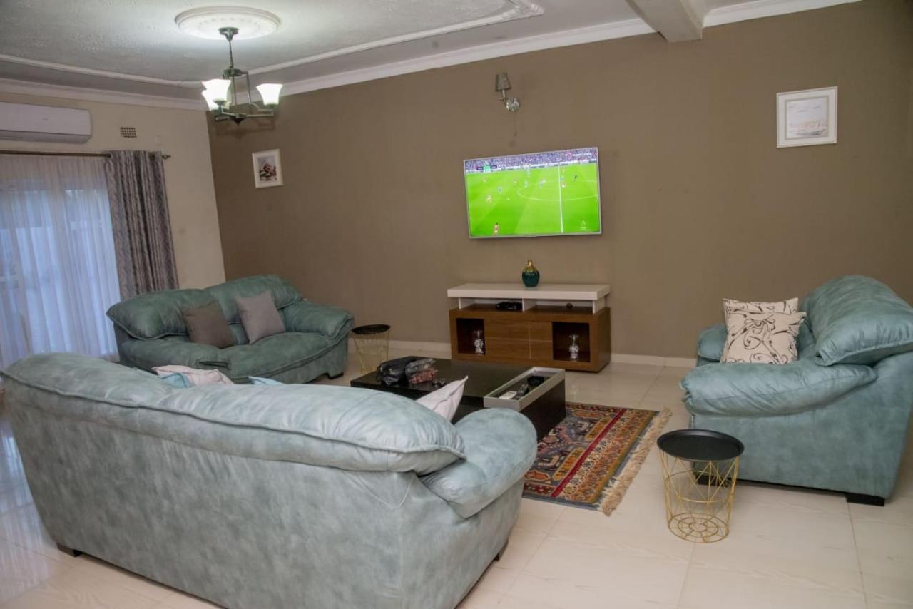 Royal Suites Apartments Лусака Екстер'єр фото